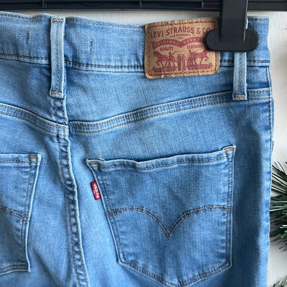 Leviโs jeans - perfect condition! 720 high rise super skinny -size 26 - Picture 5 of 6
